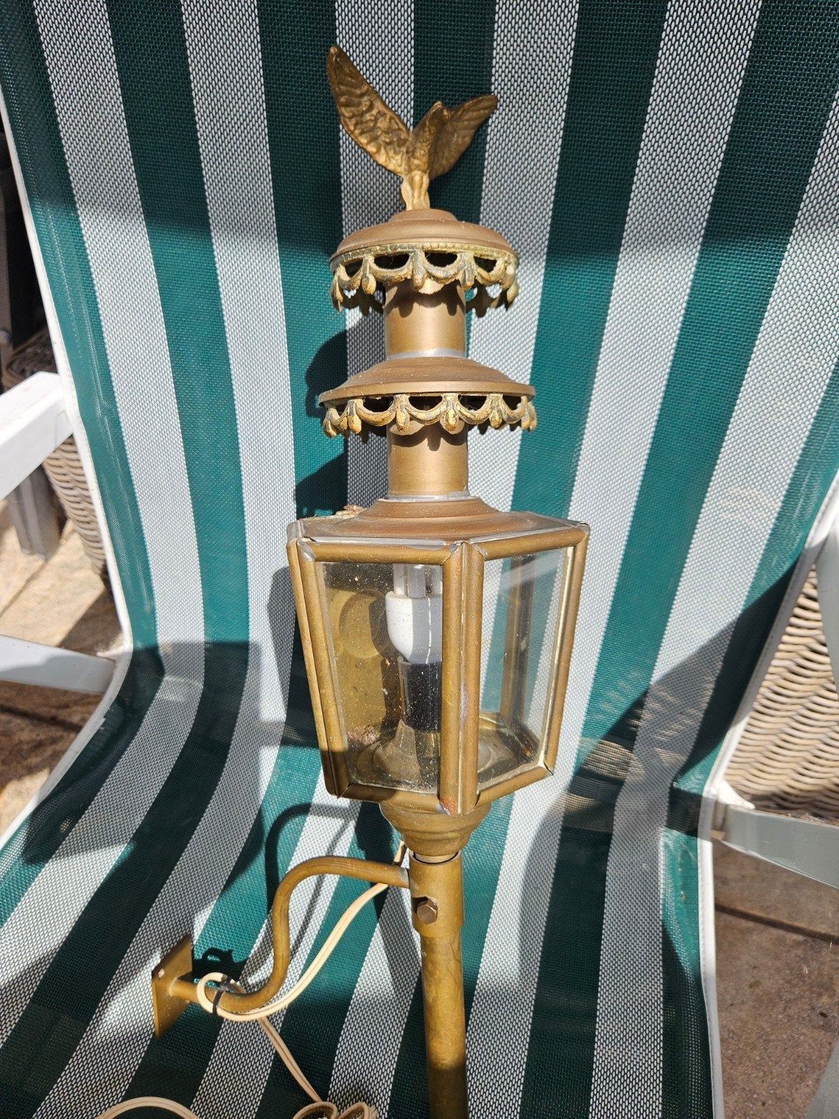 Antieke koperen lantaarn met adelaar, wandlamp, Ophalen