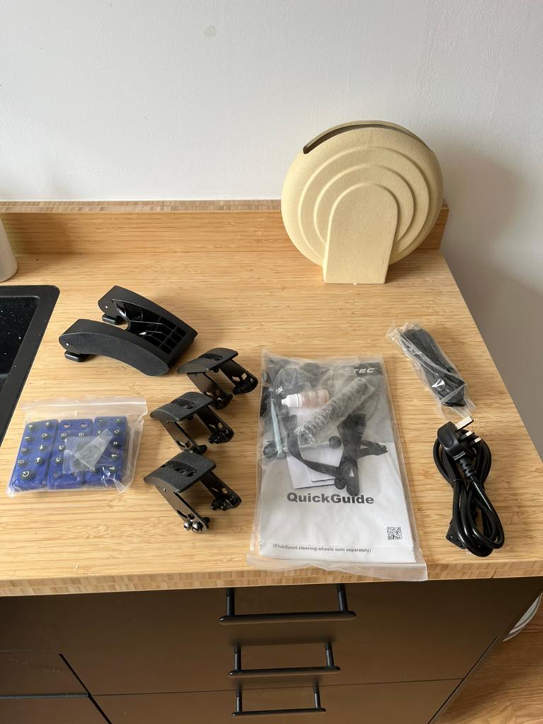 Diverse Fanatec reserveonderdelen / accessoires, Ophalen