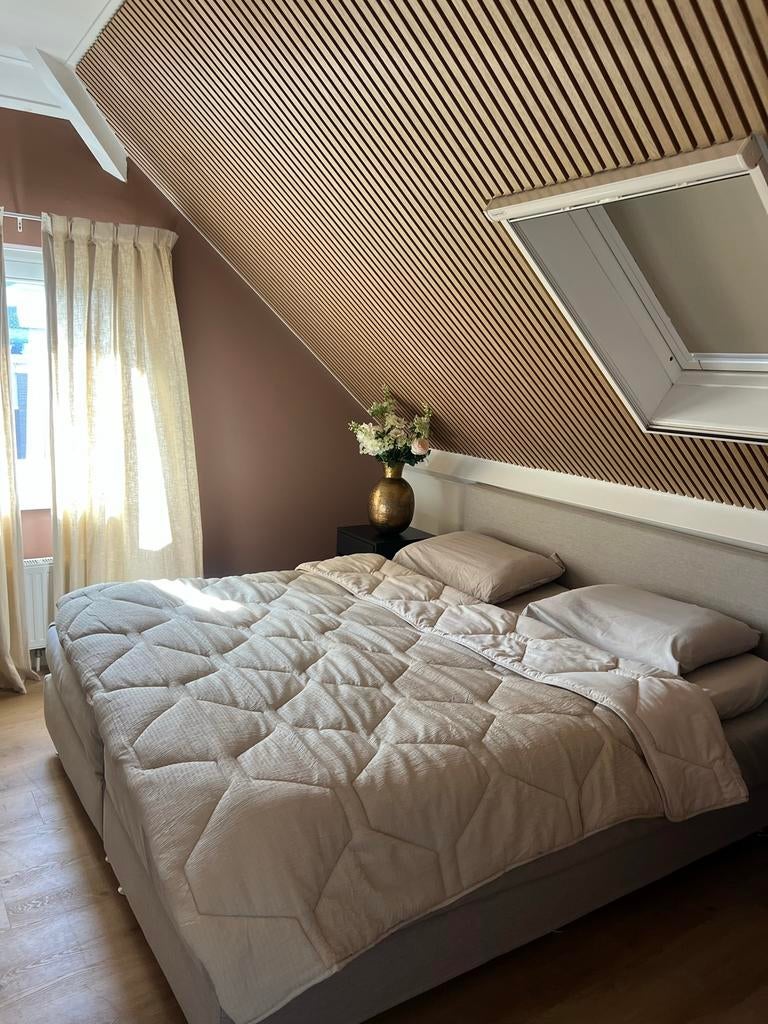 Beige  kleurige boxspring 180x200 met afneembare hoezen, Ophalen, Gebruikt, Tweepersoons