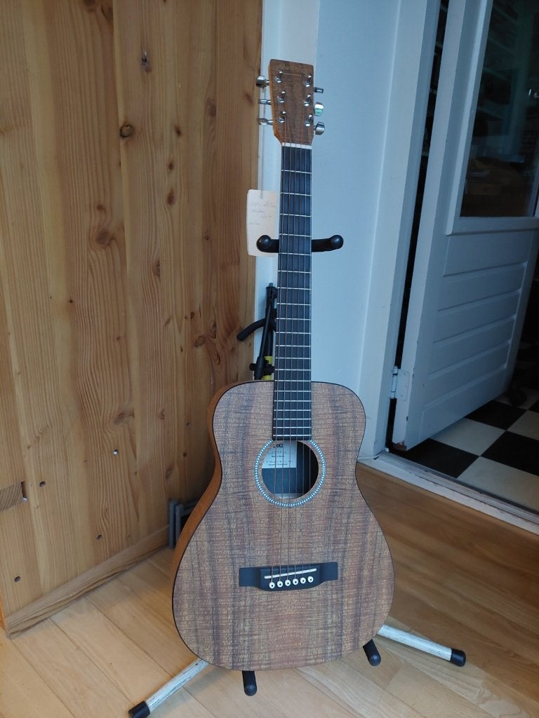 t.k. Martin reisgitaar LXK2, Muziek en Instrumenten, Ophalen of Verzenden, Zo goed als nieuw, Western- of Steelstringgitaar