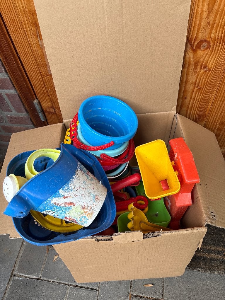 Zandbak emmers enz, Kinderen en Baby's, Speelgoed | Buiten | Zandbakken, Ophalen, Gebruikt