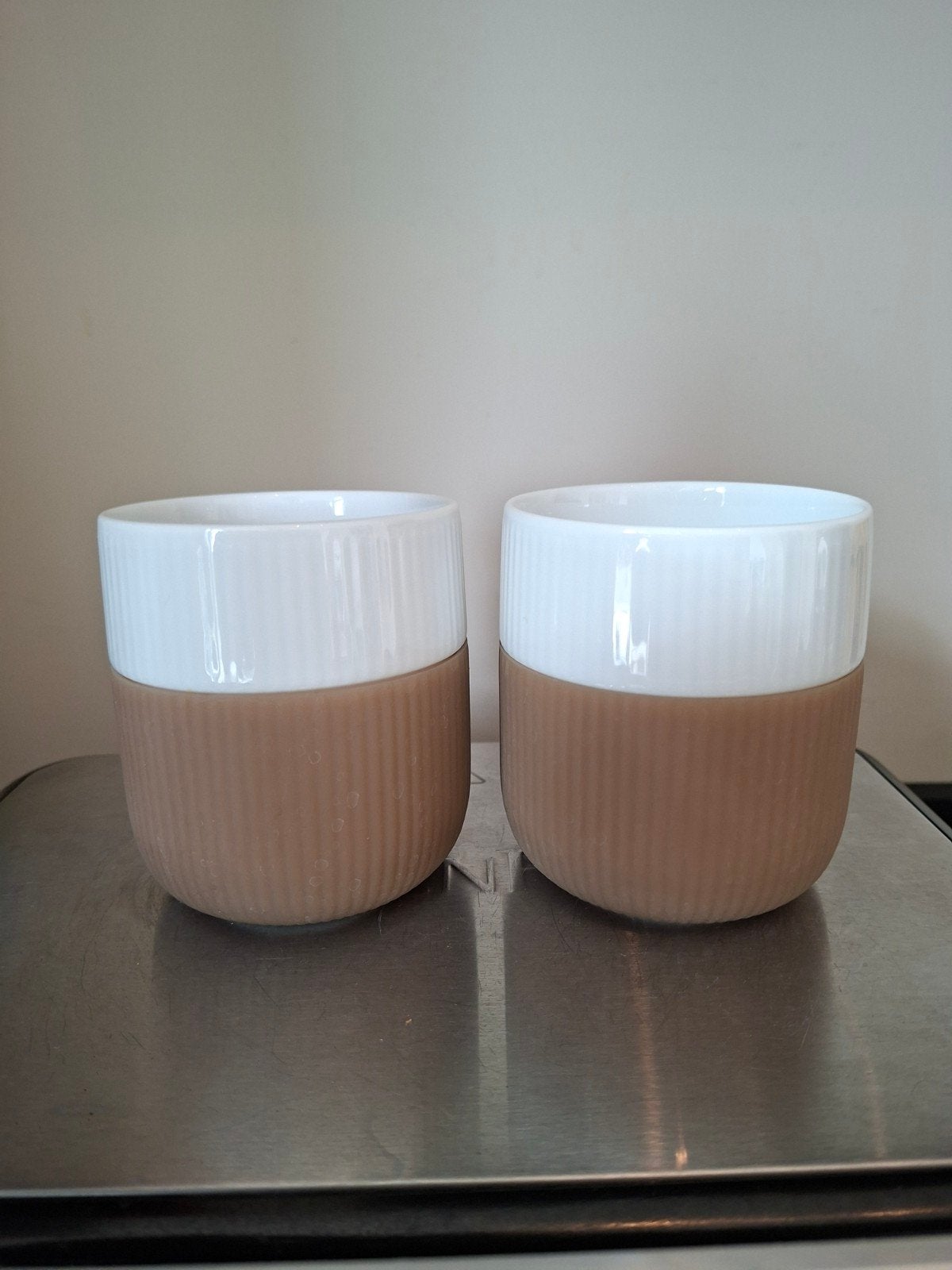 Royal Copenhagen Fluted Mokken met Bruine Rand (2 stuks), Ophalen of Verzenden