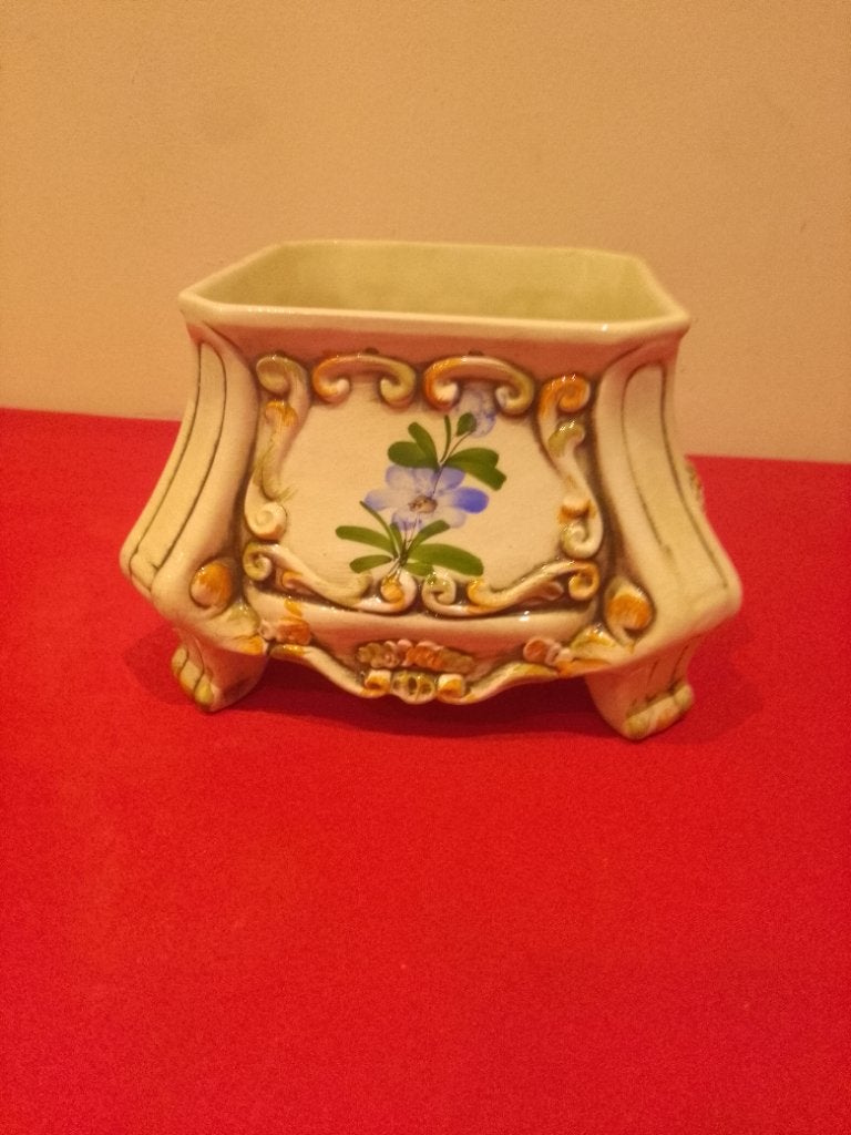 Decoratieve bloempot met bloemmotief, Ophalen of Verzenden