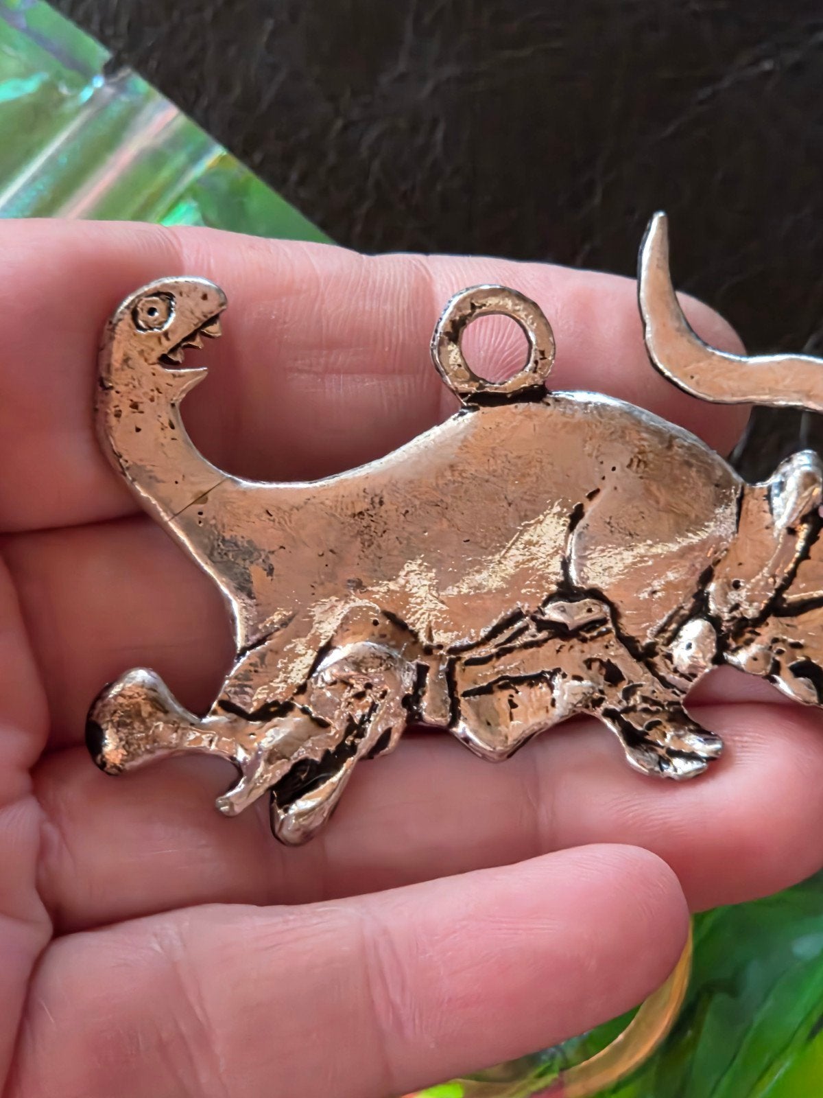 Dino broche / hanger - Zilverkleurig, Overige materialen, 4 tot 7 cm, Gebruikt, Ophalen of Verzenden