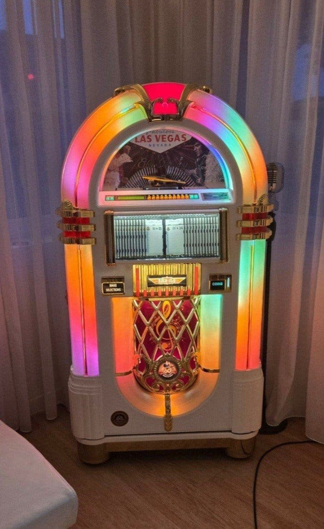 Rock ola Elvis Presley wit, Verzamelen, Automaten | Jukeboxen, Ophalen, Zo goed als nieuw, 1970 tot heden, Rock Ola