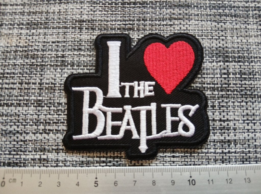 The Beatles i love the Beatles patch b25 7x8 cm, Ophalen of Verzenden, Nieuw, Kleding