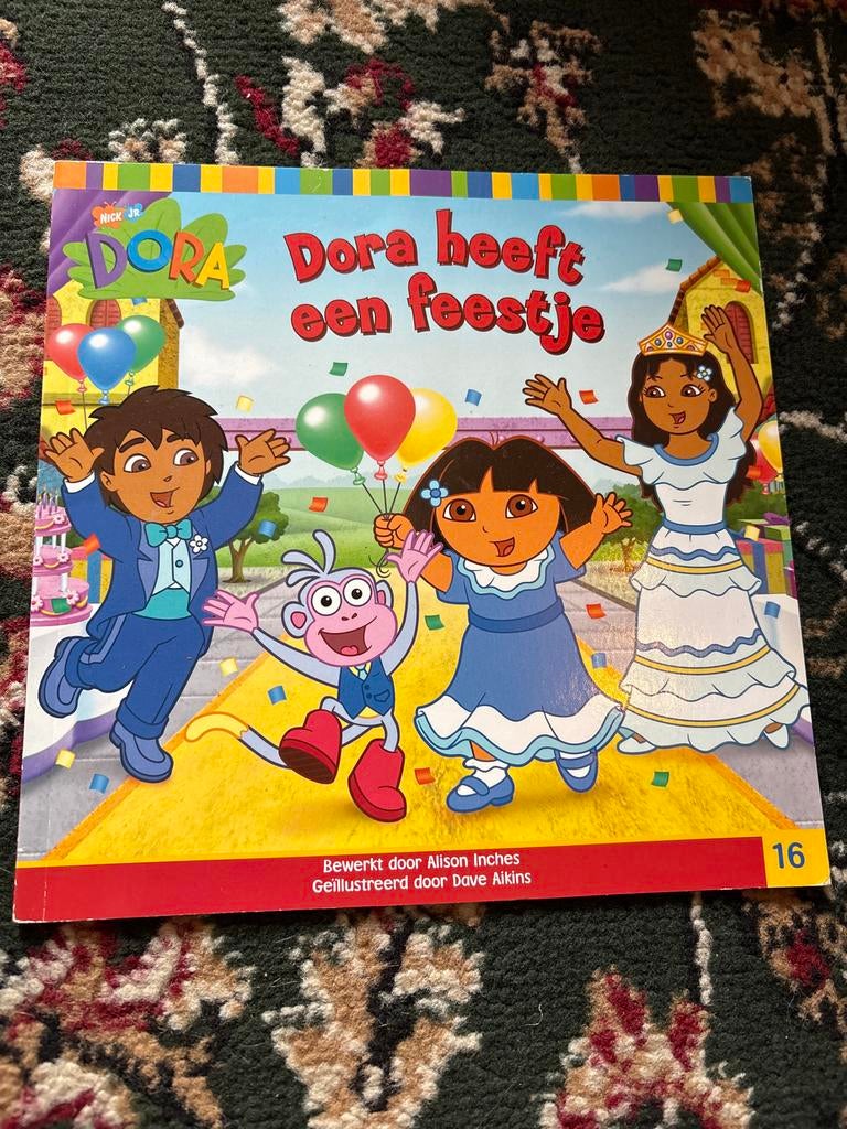 Dora heeft een feestje, Ophalen of Verzenden, Gelezen, Fictie algemeen