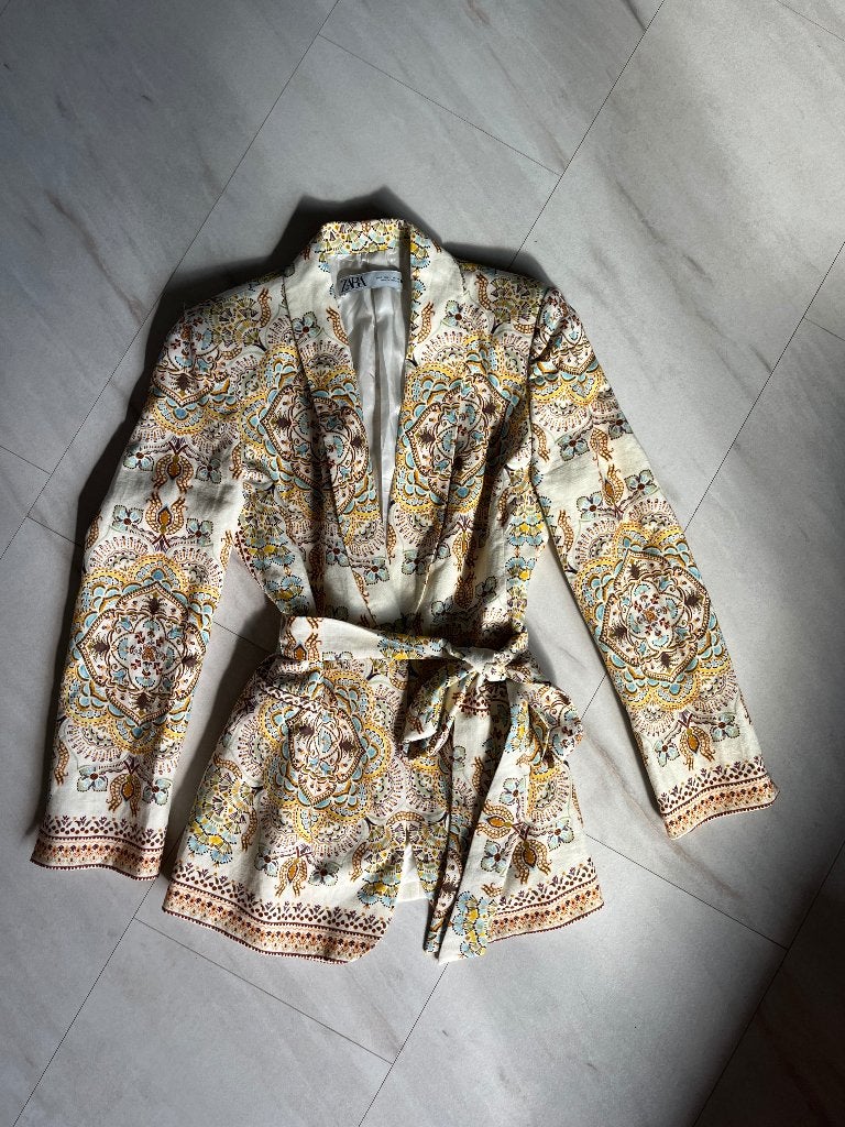 Zara blazer maat L, Maat 42/44 (L), Ophalen of Verzenden, Zo goed als nieuw, Jasje
