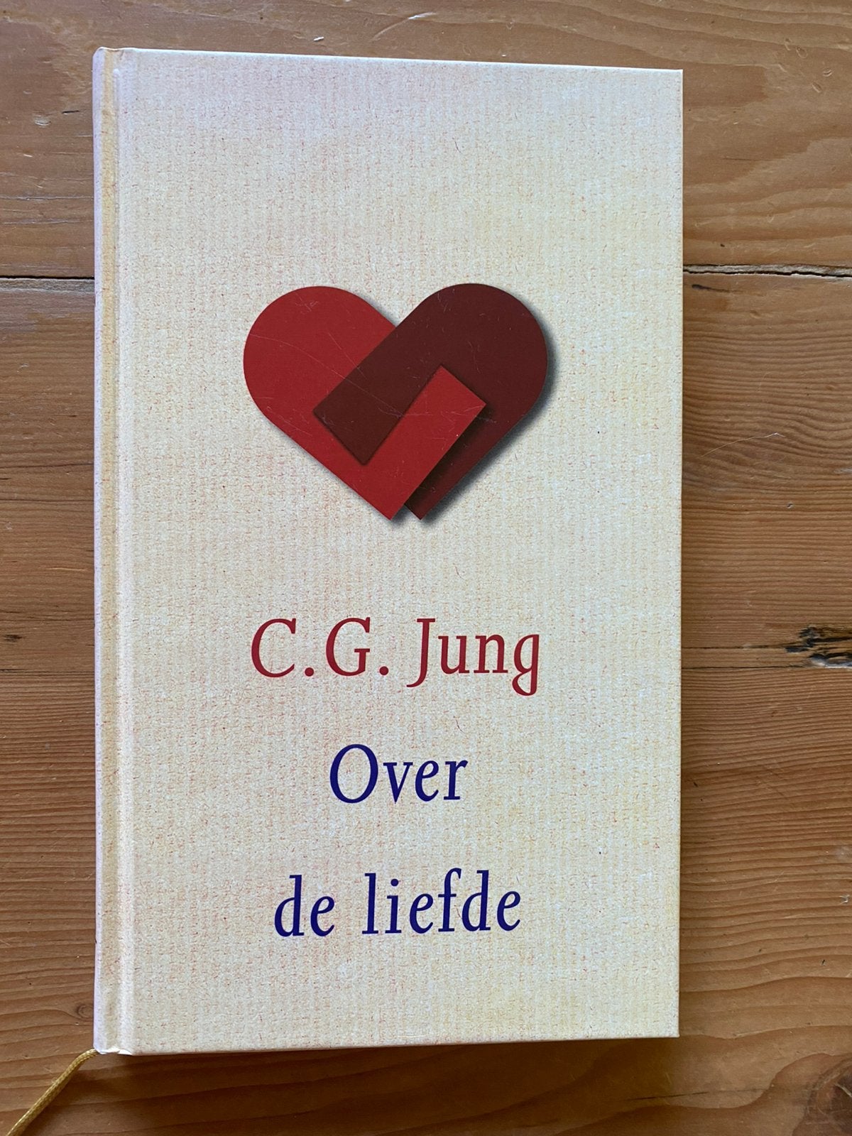 Over de liefde - C G Jung, Ophalen of Verzenden, Gelezen