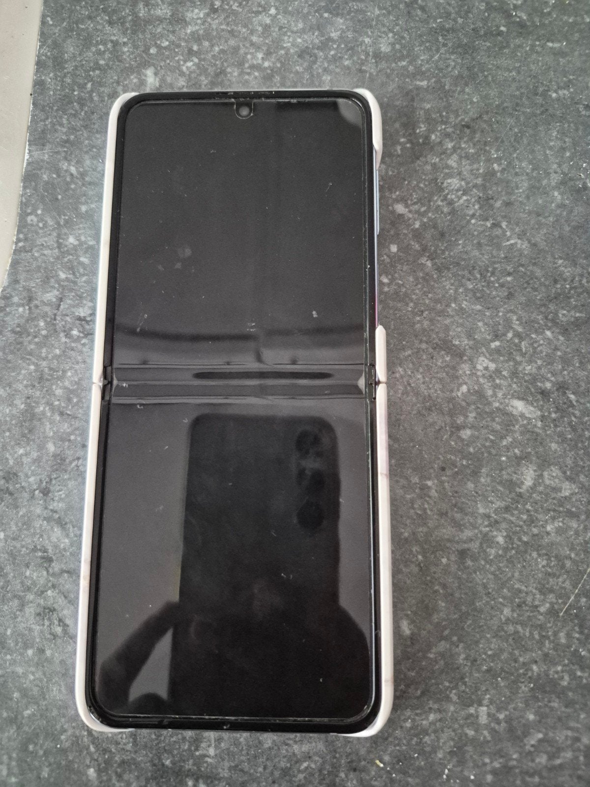 Samsung Galaxy Z Flip 4 - Scherm defect, Telecommunicatie, Mobiele telefoons | Samsung, Gebruikt, Blauw, Touchscreen, Ophalen of Verzenden