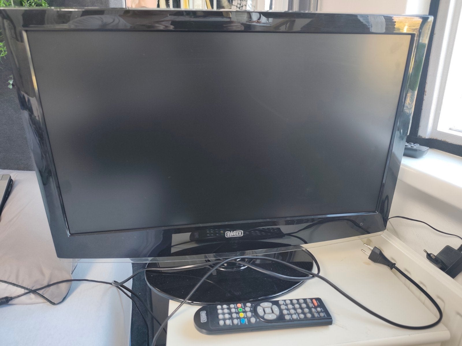 Sweex TV024 Full HD LCD TV 24 inch, Gebruikt, 50 Hz, LCD, 40 tot 60 cm