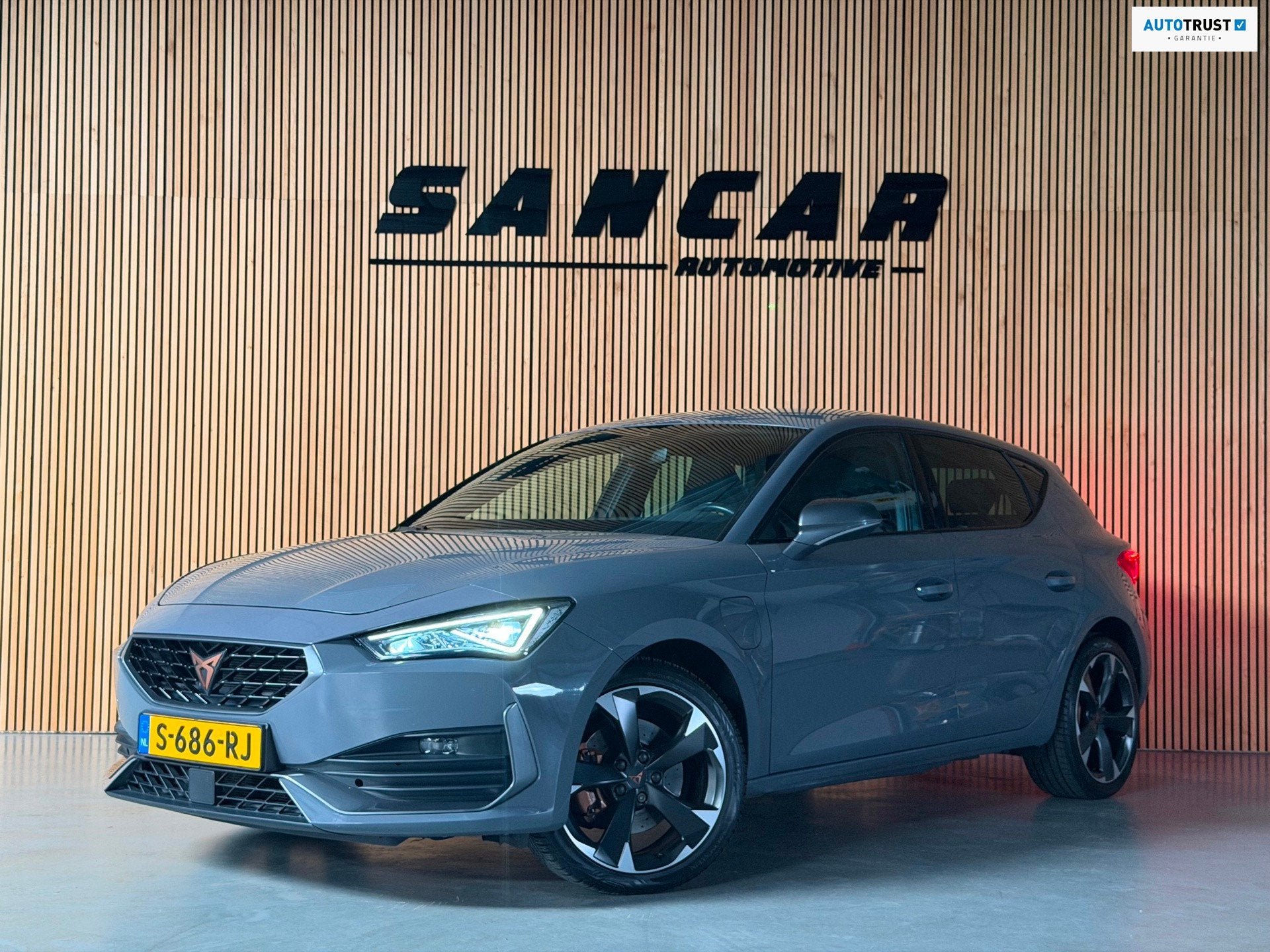 Cupra León