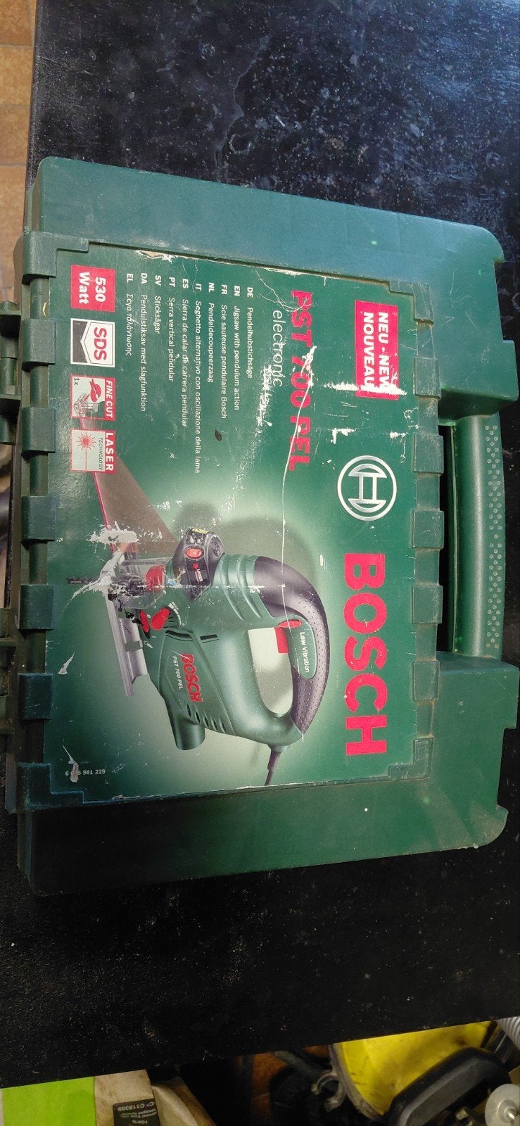 Bosch PST 700 PEL Decoupeerzaag in koffer, Gebruikt, Decoupeerzaag, 600 tot 1200 watt, Ophalen of Verzenden