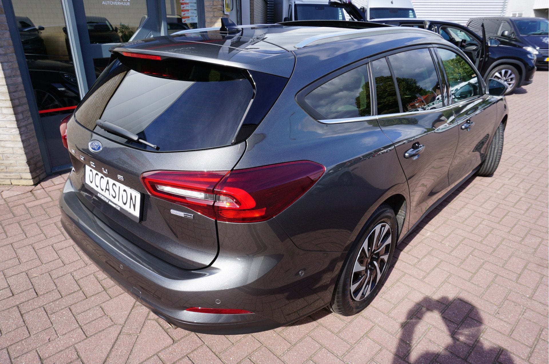 Ford FOCUS Wagon 1.0 EcoBoost Hybrid Titanium X Automaat, Auto's, Dealer onderhouden, Stof, Gebruikt, Zwart