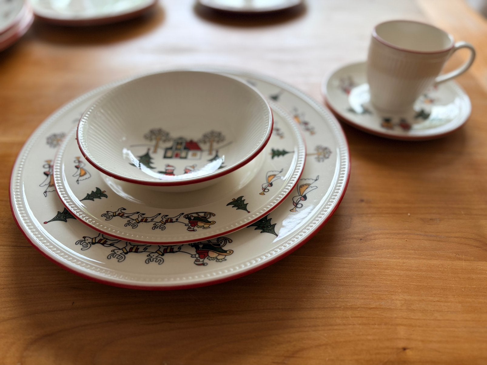 Wedgwood Windsor Christmas servies, Antiek en Kunst, Antiek | Servies compleet, Ophalen of Verzenden