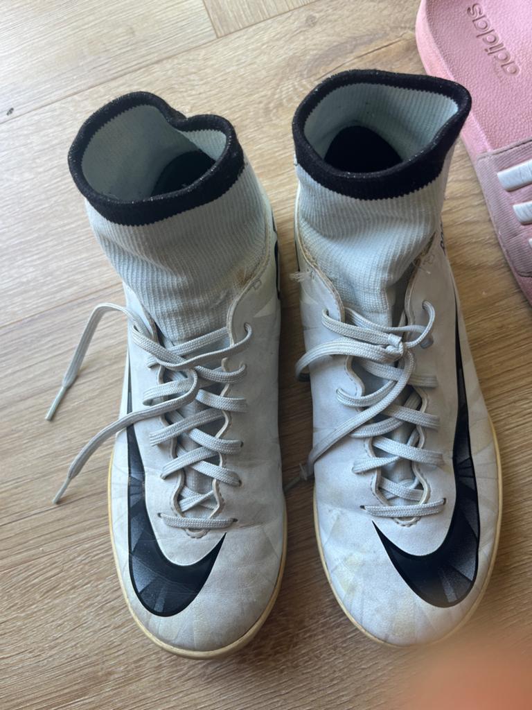 Nike MercurialX CR7 zaalvoetbalschoenen 36.5, Sport en Fitness, Voetbal, Ophalen of Verzenden, Gebruikt, Schoenen