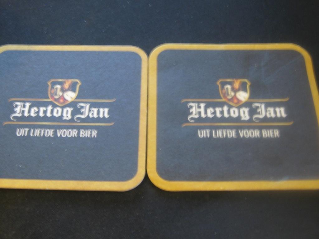 Verschillende Hertog Jan viltjes ... uit liefde voor bier, Ophalen of Verzenden, Zo goed als nieuw, Viltje(s), Hertog Jan