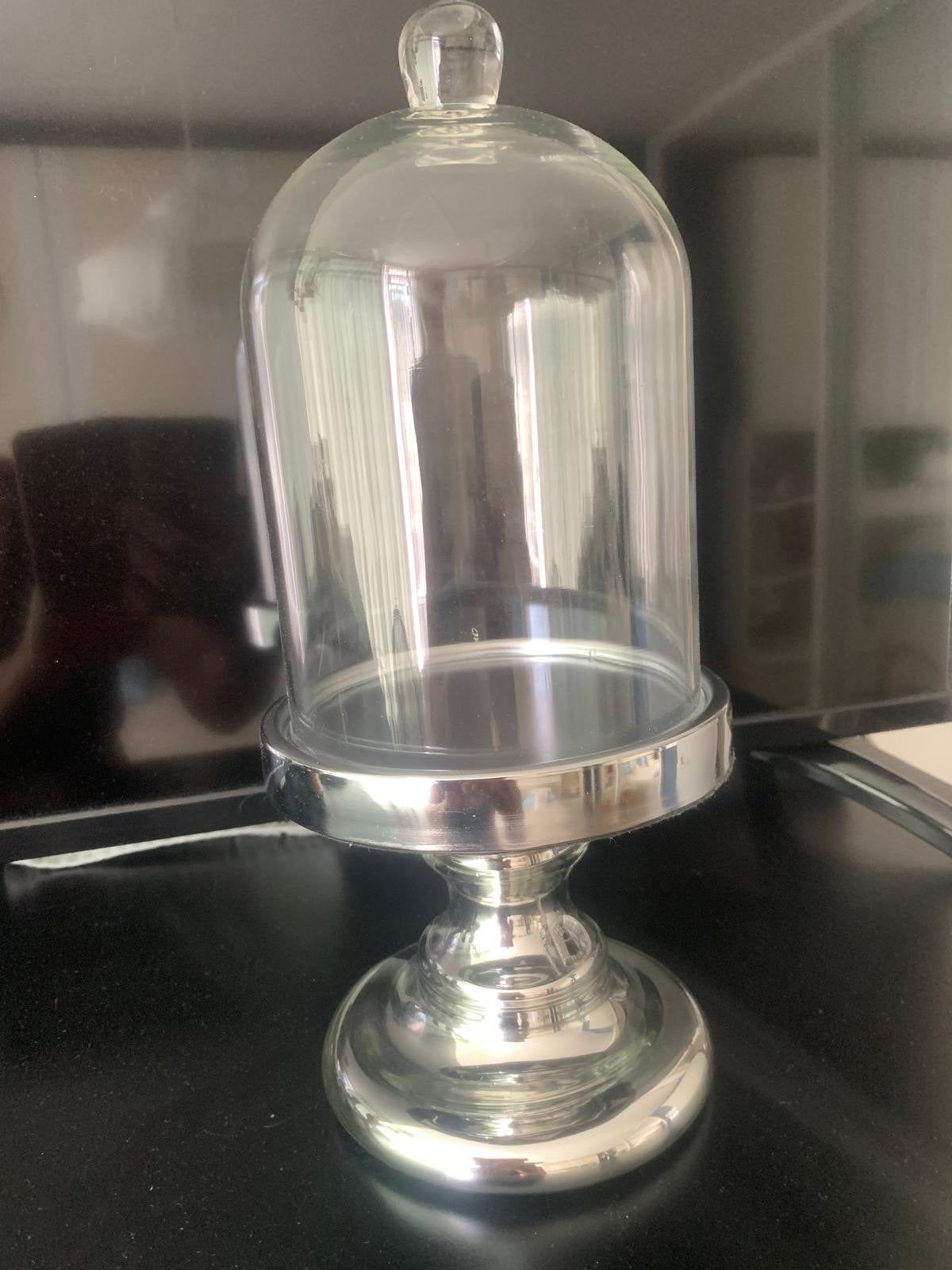 Stolp met glazen voet - 32 cm hoog, Glas, Ophalen of Verzenden, Zo goed als nieuw, Met voet