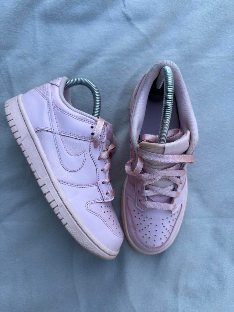 Nike Dunk Low Pink Prism - Maat 36.5, Kleding | Dames, Schoenen, --, Ophalen of Verzenden, --, Roze