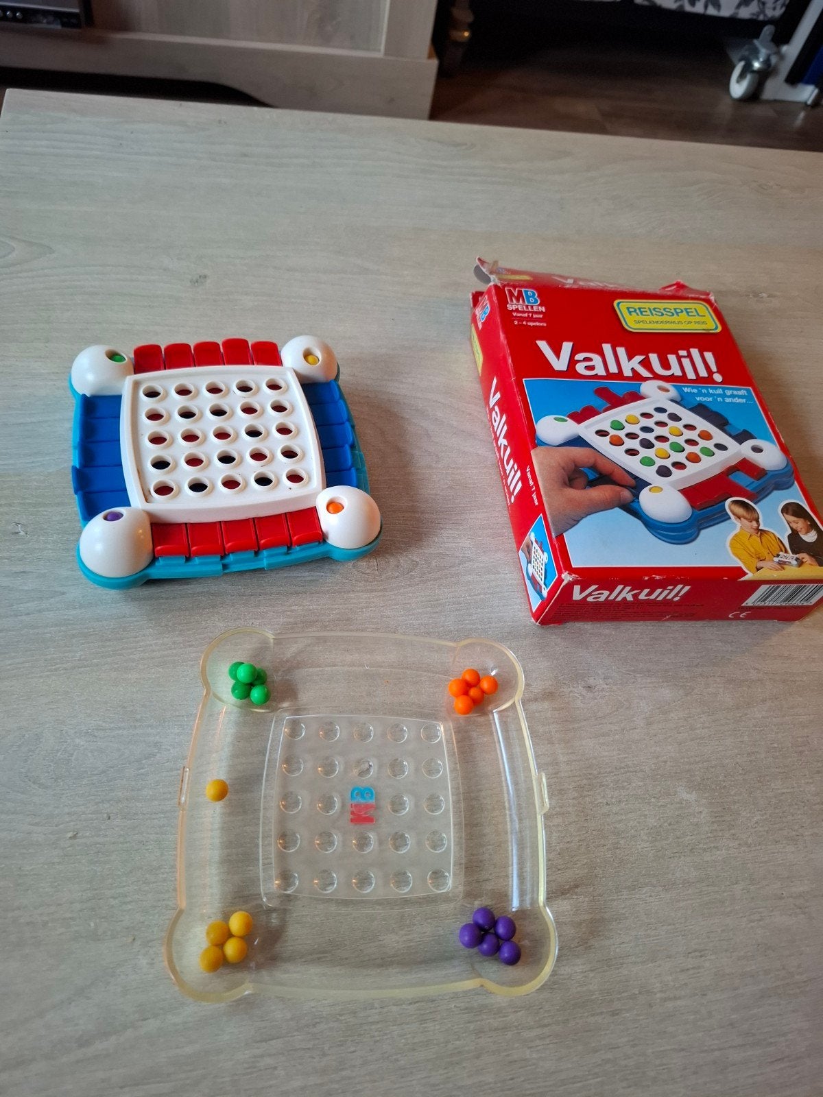 Valkuil! Reisspel van MB Spellen - Compleet en Goede Staat, De Entree 240, 1101 EE Amsterdam, Ophalen of Verzenden, Drie of vier spelers