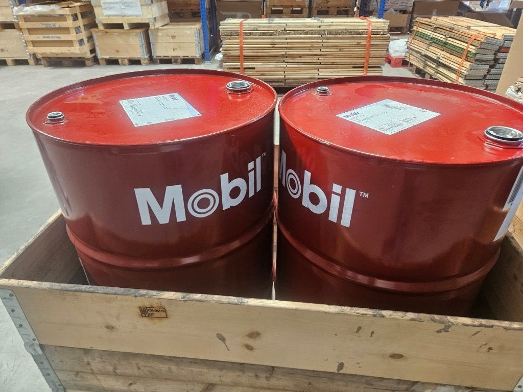 4x Olievat 200 Liter., Ophalen, Gebruikt, Vuurton