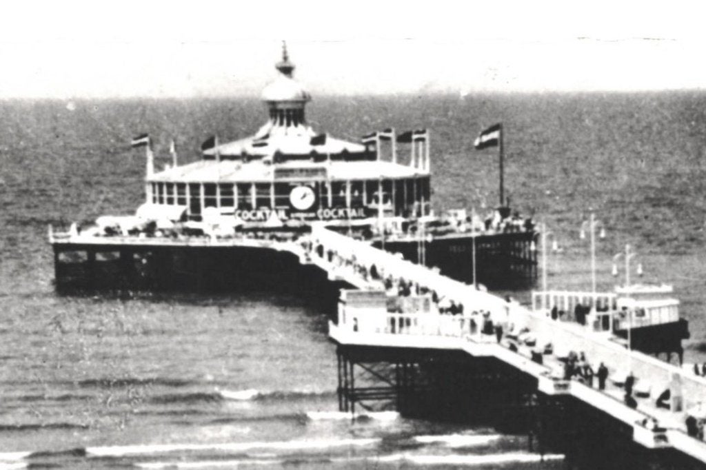 968396	Scheveningen	ZH 1962	Voormalige Pier	 Gelopen, Ophalen of Verzenden, 1960 tot 1980, Gelopen, Zuid-Holland