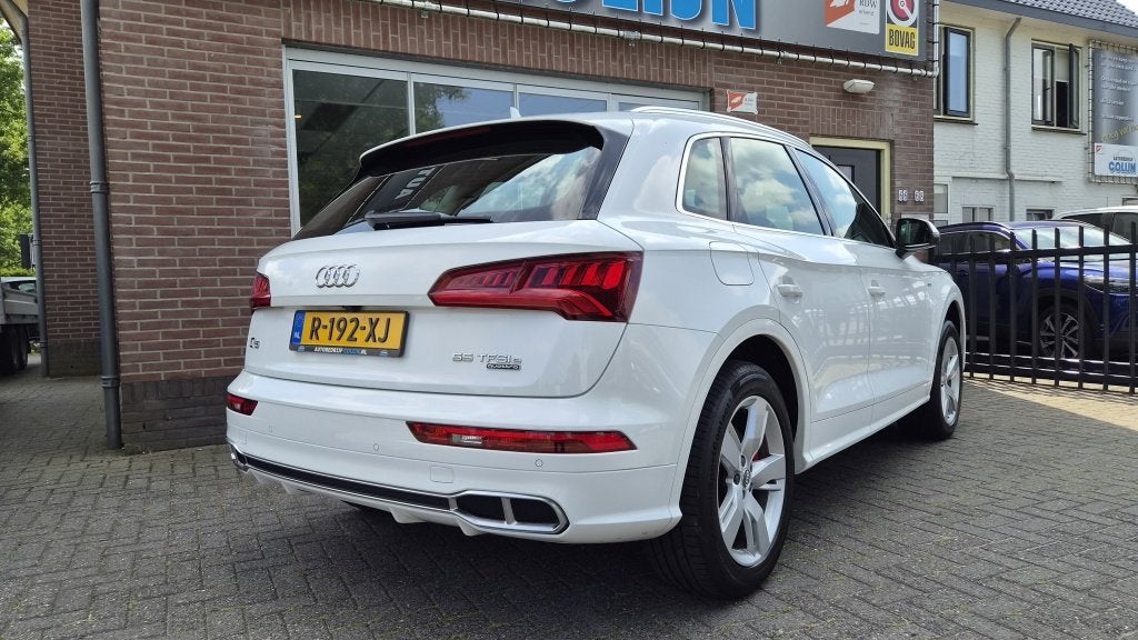 Audi Q5 55 TFSI E Quattro S-Line Competition, 367 PK, Trekha, Auto's, 4 cilinders, Wit, Bedrijf, Hybride Elektrisch/Benzine
