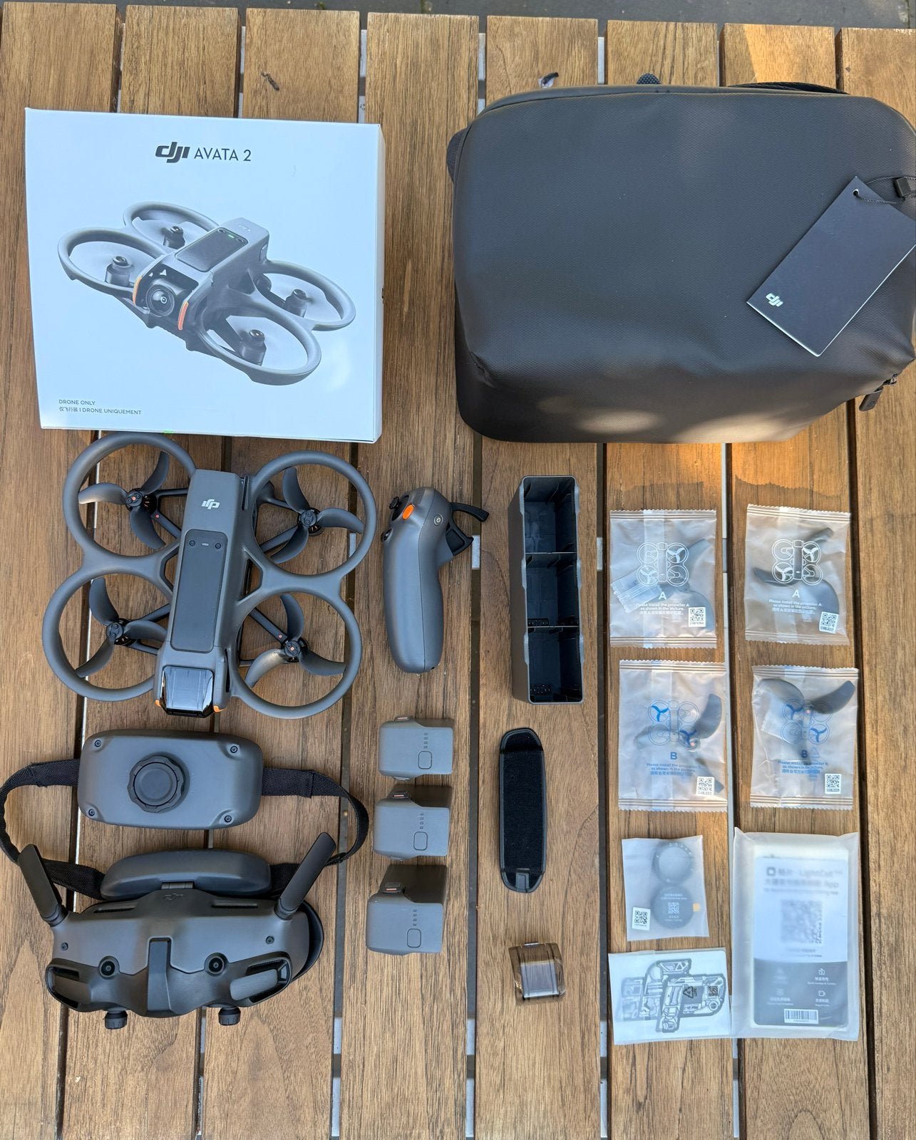 Nieuw!! DJI Avata 2 Fly More Combo, 250 tot 900 gram, Nieuw, Racedrone, Meer dan 10 kilometer