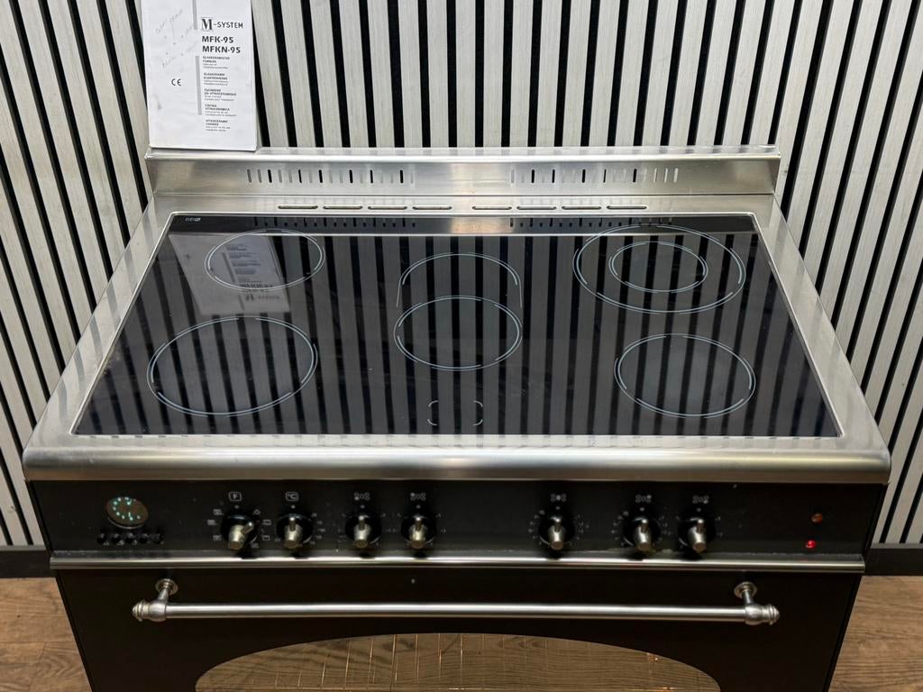 Luxe M-System keramisch Fornuis met 5 zones multi oven 90 cm, Hete lucht, Fornello Esperta, Ophalen of Verzenden, Zo goed als nieuw