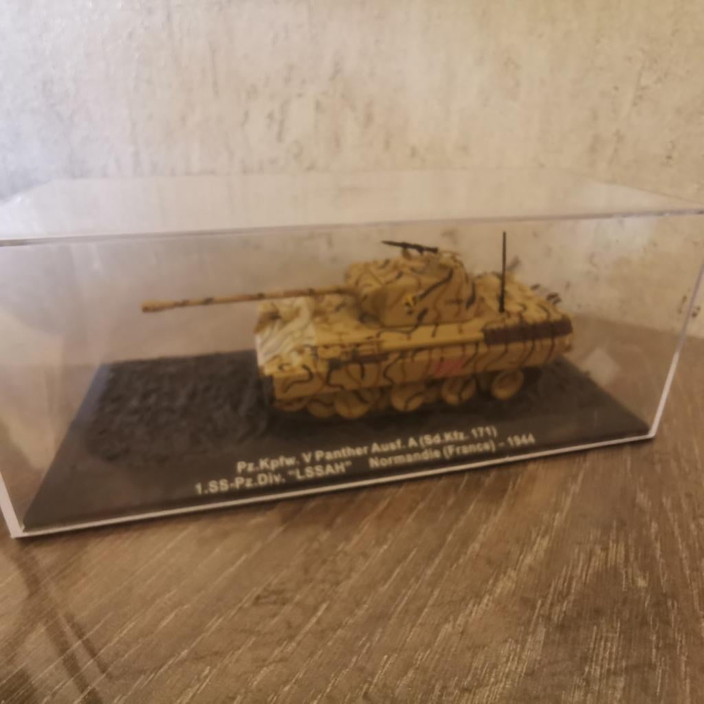 WW2 Model Tank Panther Kunststof in Verpakking, Overige merken, Nieuw, Ophalen of Verzenden, Tank