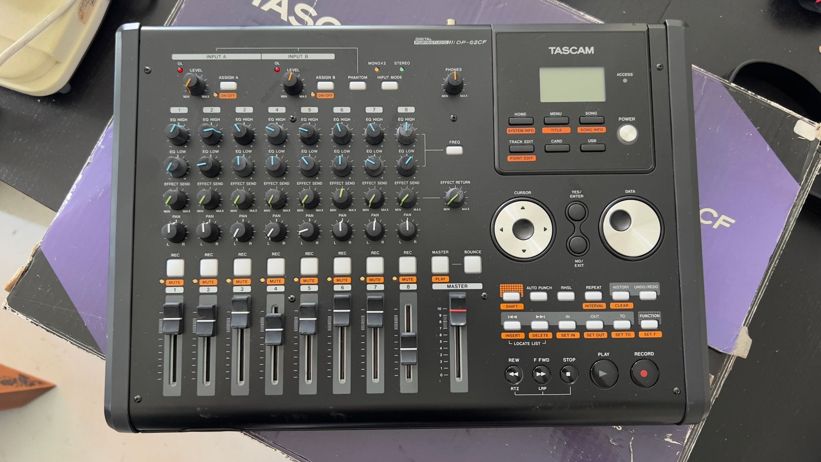 Tascam DP-02CF Digital Portastudio Recorder e.a., Ophalen, Zo goed als nieuw, 5 tot 10 kanalen, Microfooningang