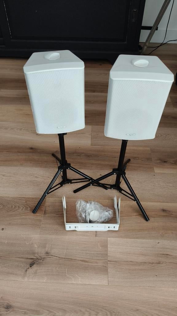 Actieve speakers, Gebruikt, 60 tot 120 watt, Front, Rear of Stereo speakers, Ophalen