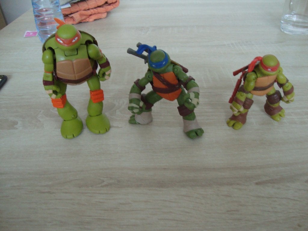 Ninja Turtles Party Van Voertuig 2014 + 3 actie figuren, Ophalen of Verzenden, Gebruikt