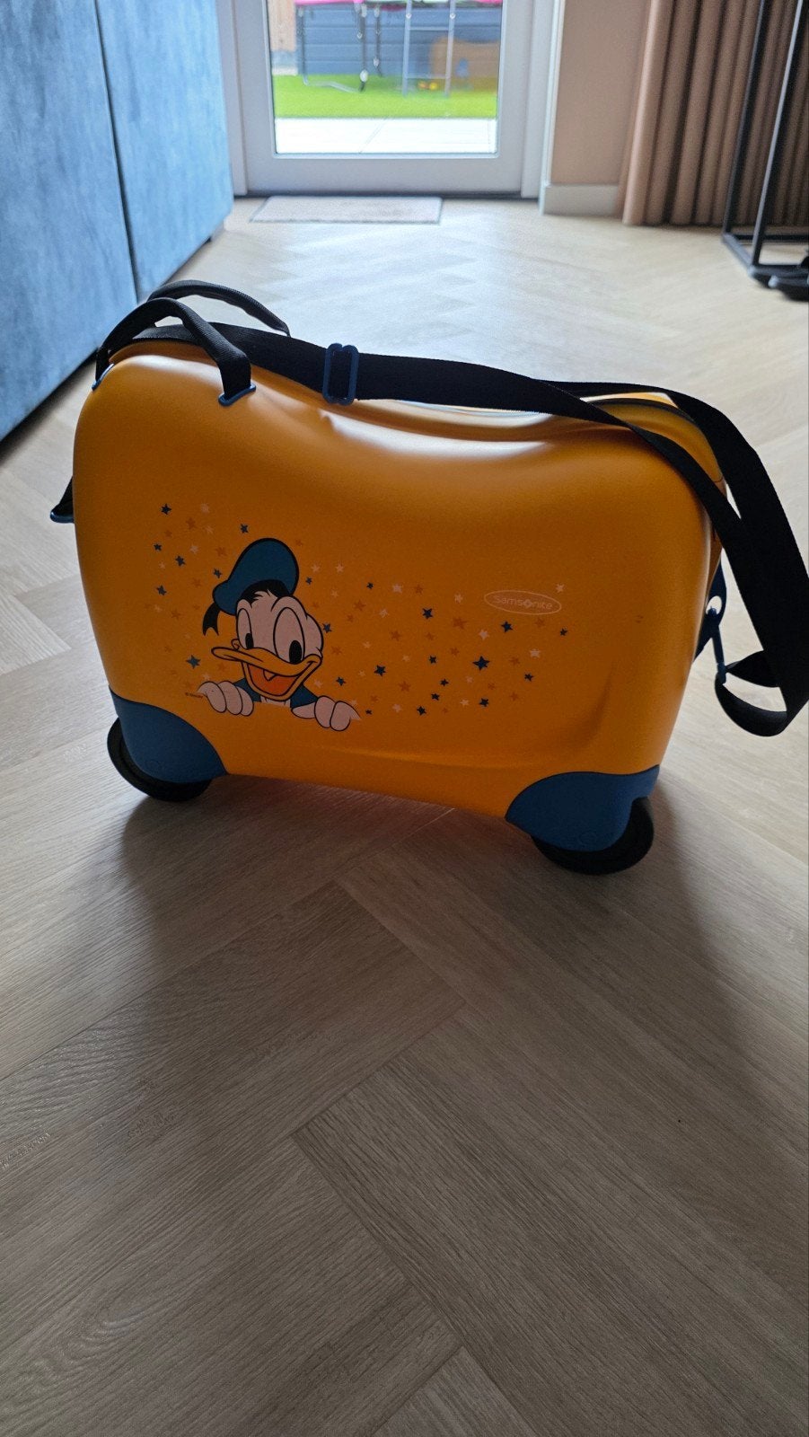 Handbagage koffertje Donald Duck (Samsonite), 50 tot 60 cm, Hard kunststof, Zo goed als nieuw, 35 tot 45 cm