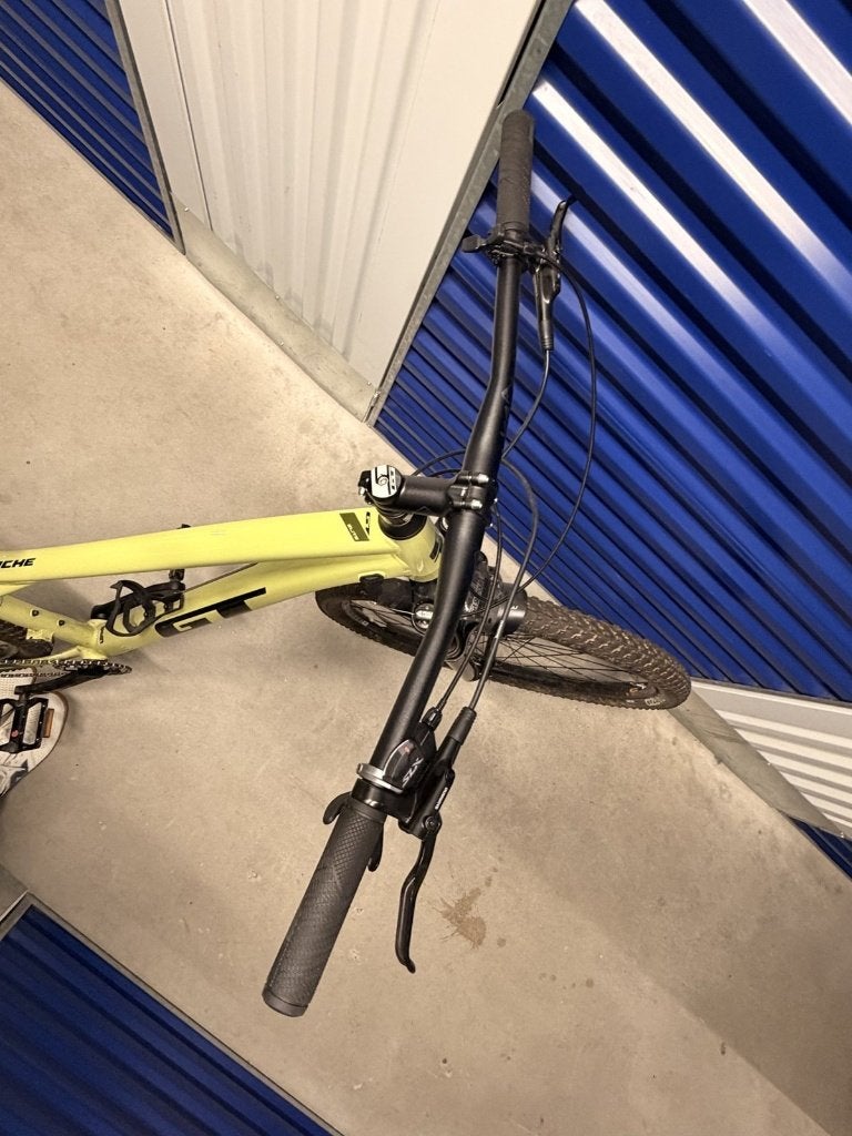 Foto 6 van GT Avalanche 29" mountainbike maat L – Shimano SLX 12-speed