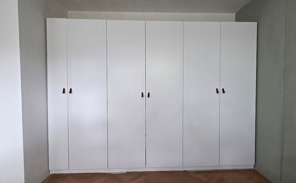 IKEA PAX kledingkast wit, 275x58x201 cm, met FORSAND deuren, Huis en Inrichting, Ophalen, 200 cm of meer, 50 tot 100 cm, 50 tot 75 cm