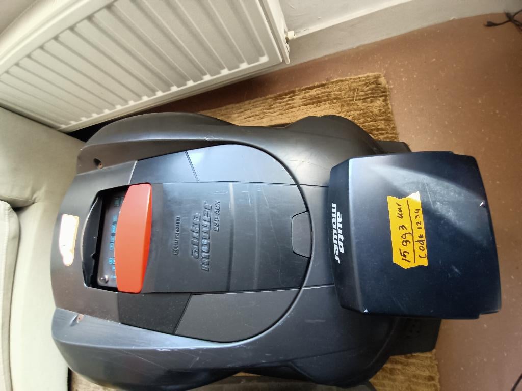robotmaaier husqvarna 230 ACX, Ophalen, Gebruikt, 20 tot 25 cm, Husqvarna