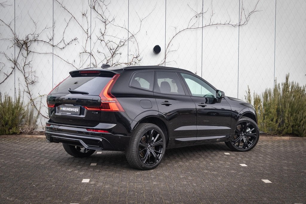 Volvo XC60 2.0 T6 Plug-in Hybrid AWD Plus Black Edition | PH, Auto's, Volvo, 12 maanden, Gebruikt, Euro 6, 4 cilinders