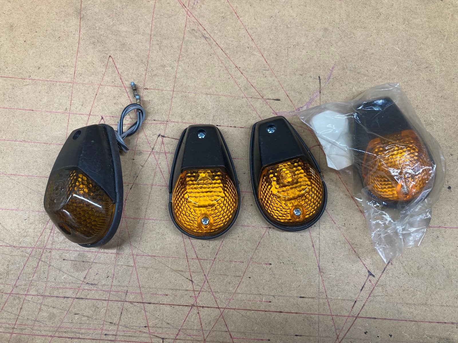 4 stuks RAW tbv LAMBRETTA, LAVERDA en VESPA, Ophalen of Verzenden, Nieuw