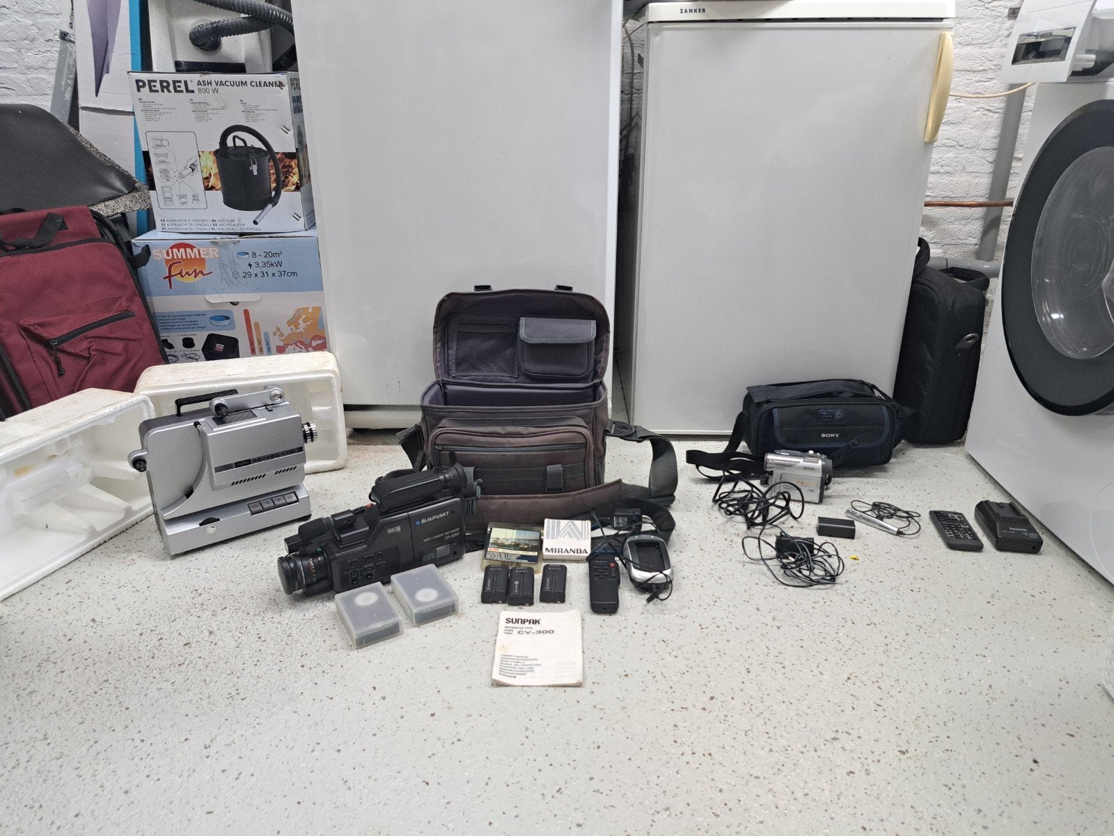 Blaupunkt, Panasonic en NORD videocamera's met accessoires, Overige merken, Mini dv, Gebruikt, Camera