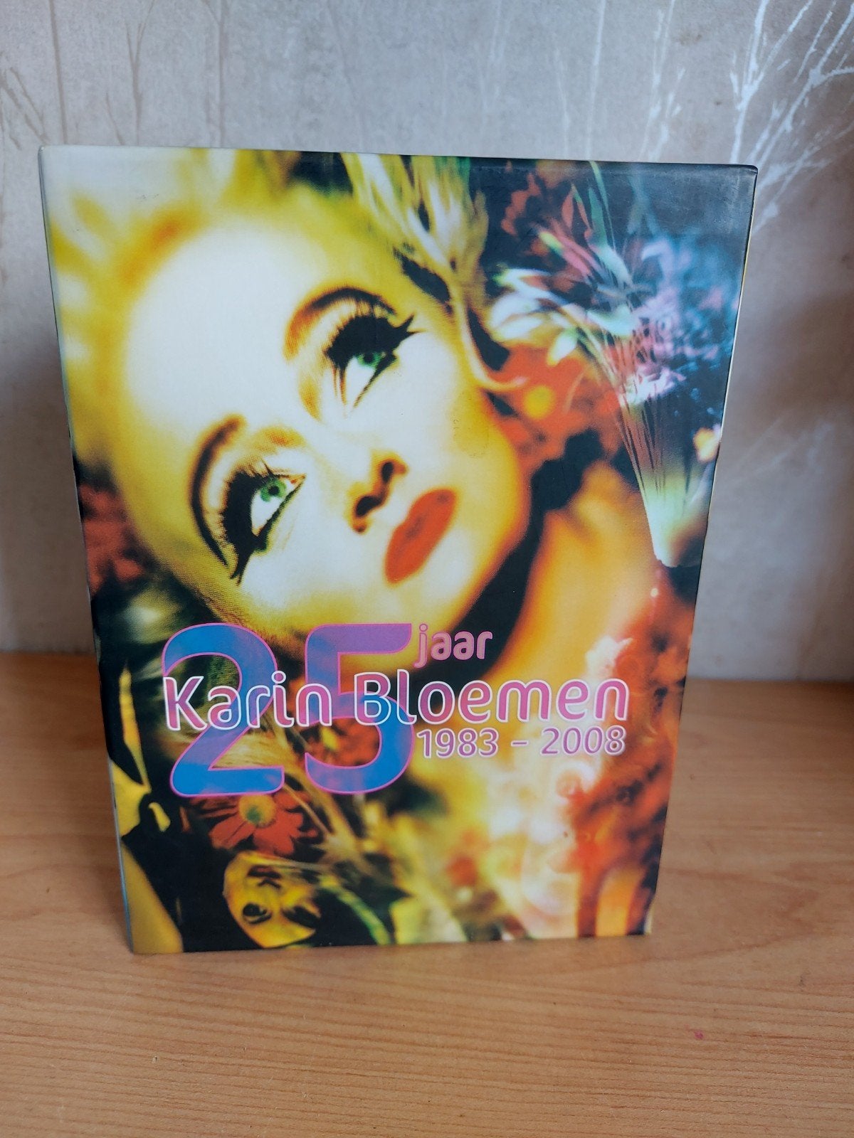 25 jaar Karin Bloemen BOX 7-DVD, Alle leeftijden, Ophalen of Verzenden, Zo goed als nieuw, Stand-up of Theatershow
