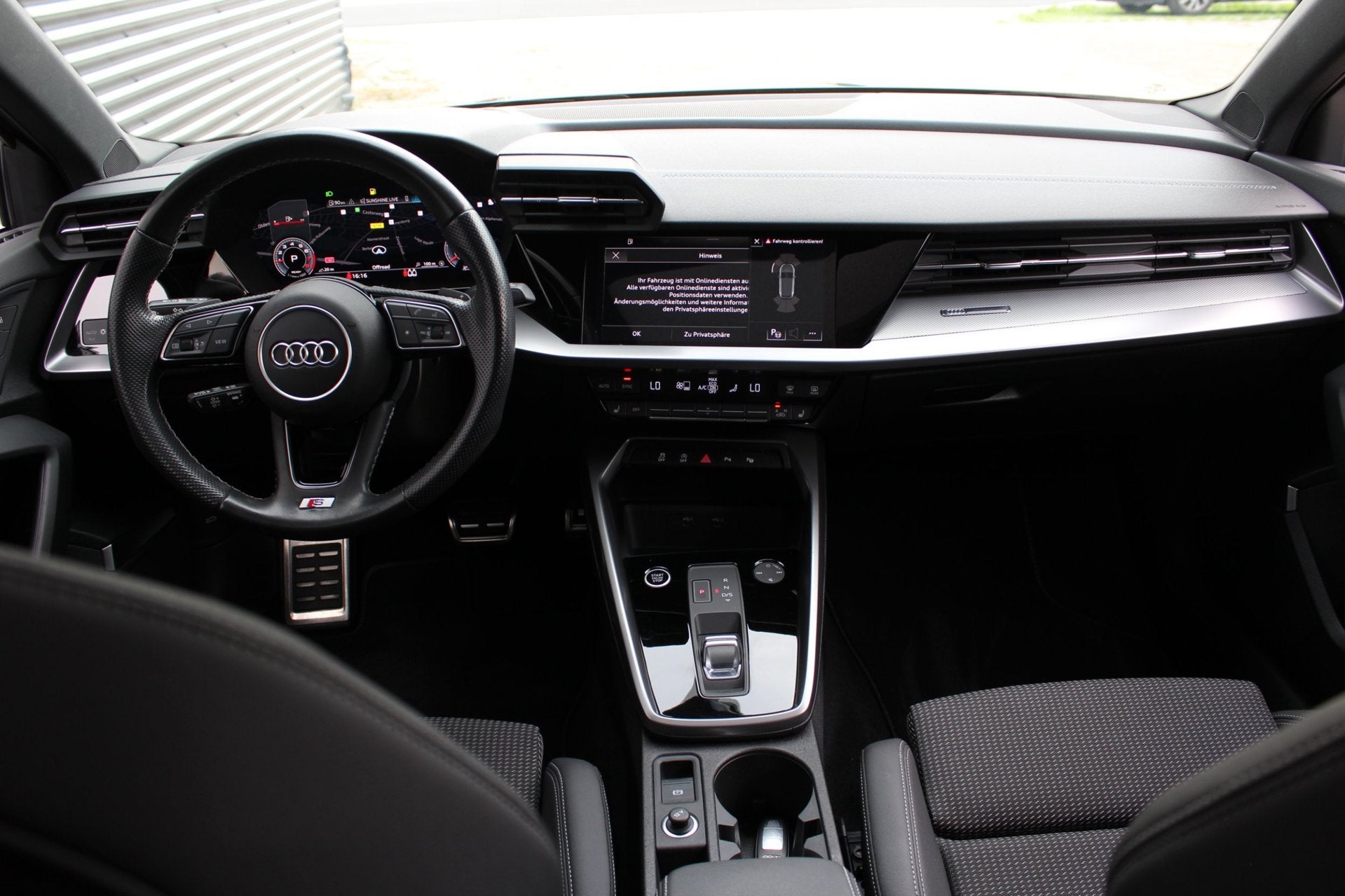 Audi A3 Sportback 35 TFSI 2x S-Line | Panoramadak | B&O | Ca, Dealer onderhouden, Verwarmde buitenspiegels, 1498 cc, 4 cilinders