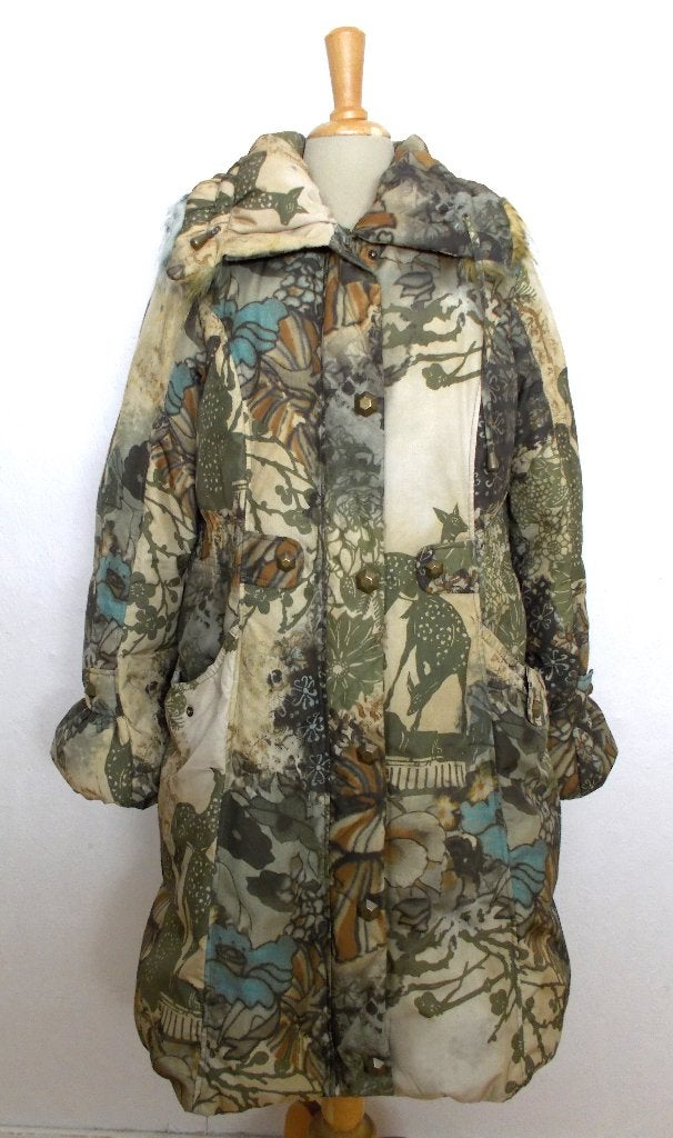 Aparte warme lange print jas van It's a Daite! 40/L, Kleding | Dames, Verzenden, Zo goed als nieuw, Maat 38/40 (M), Bruin