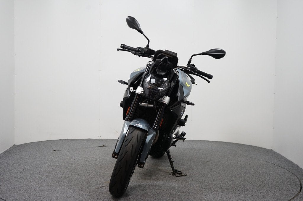 BMW F 900 R (bj 2023), Cruise Control, 895 cc, Bedrijf, Meer dan 35 kW