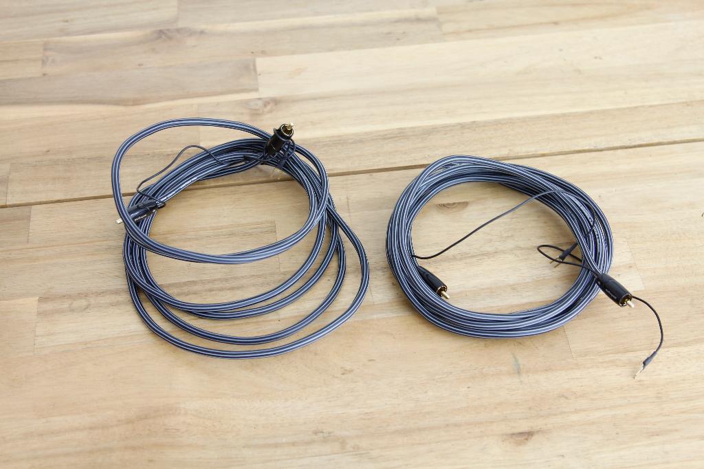 AudioQuest Black Lab subwoofer kabels. 2x 3 meter, Gebruikt, -, -, Ophalen of Verzenden