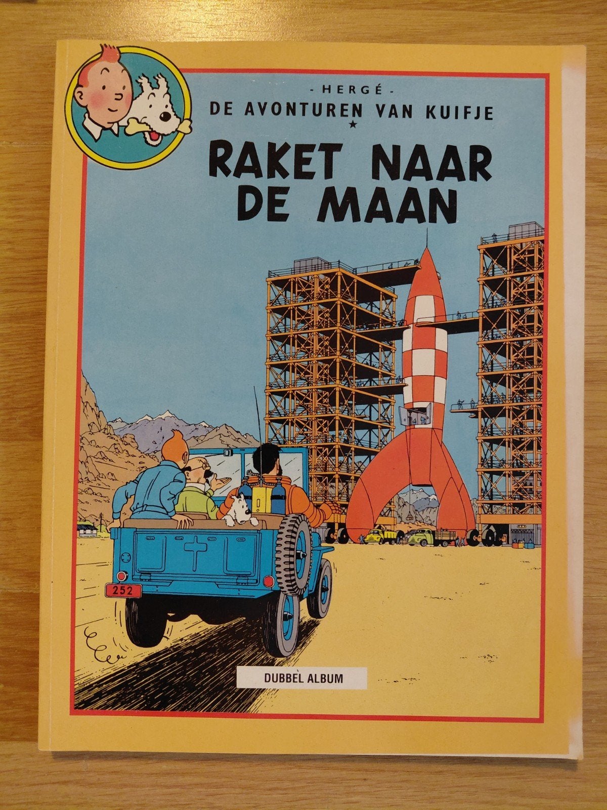 Kuifje Casterman dubbelalbum Raket en Mannen op de Maan, Boeken, Meerdere stripboeken, Ophalen of Verzenden, Gelezen