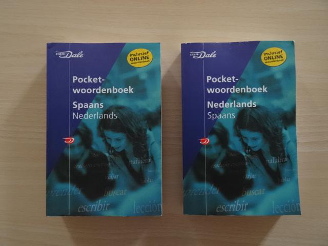 Spaans woordenboeken set Van dale, Ophalen of Verzenden, Zo goed als nieuw, Van Dale, Spaans