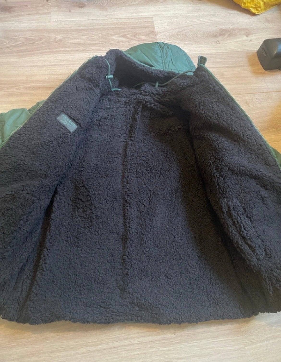 Reebok Winterjas Groen Maat L - Nieuw met Faux Fur, Ophalen of Verzenden, Nieuw, Maat 42/44 (L), Groen