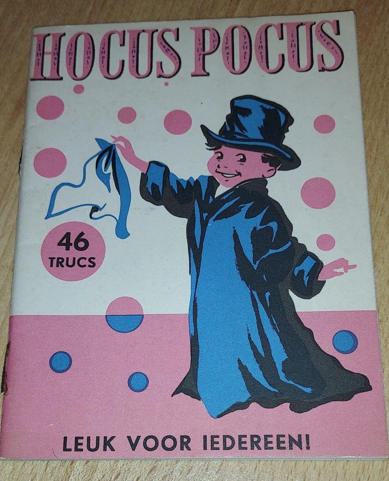 Uniek vintage reclameboekje "Hocus Pocus" uit 1956, Ophalen of Verzenden, Gebruikt, Overige typen
