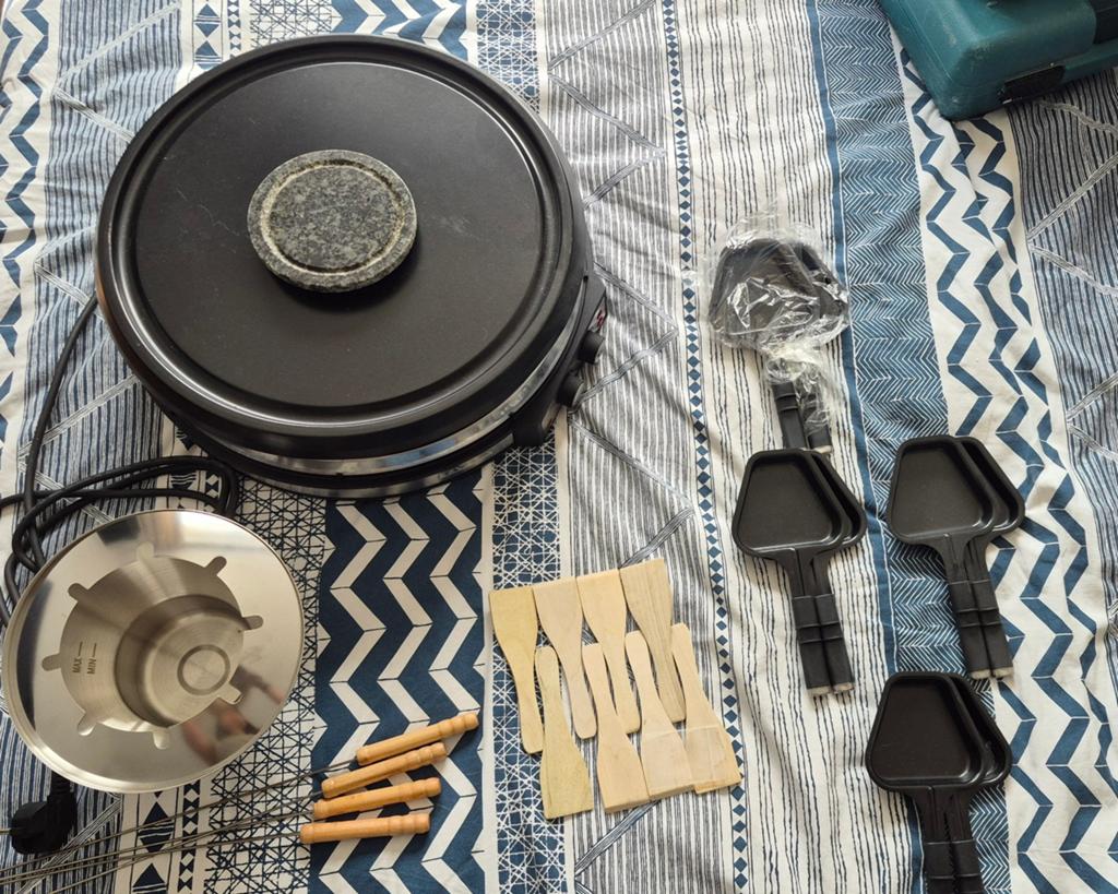 Gourmet, Raclette en fondue set met natuurstenen plaat, Witgoed en Apparatuur, Gourmetstellen, Ophalen, Zo goed als nieuw, 4 t/m 7 personen